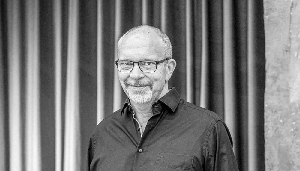 Portrait of Dr. Oliver Wils